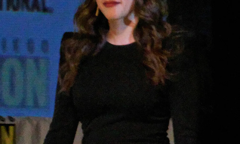 Who Is Debbie Litwack? The Private Life of Kat Dennings’ Sister